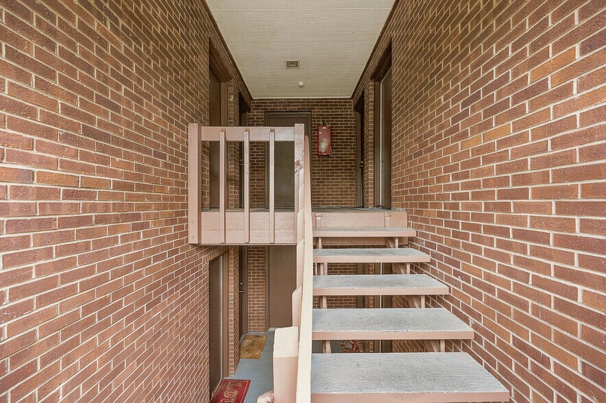 More Photos Of 204 Highland St, Loveland Apartments For Sale