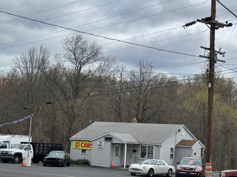 More Photos Of 1189 N West End Blvd, Quakertown Auto Dealership For Sale