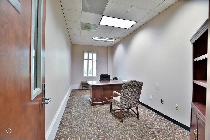 More Photos Of 1 Old Mills Way, Columbus Industrial For Sale