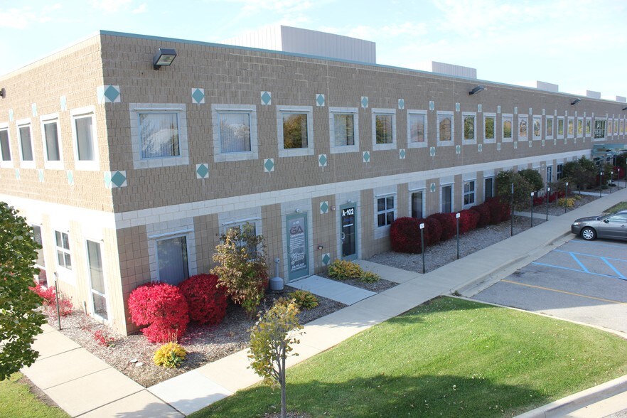 More Photos Of 29445 Beck Rd, Wixom Research And Development For Lease