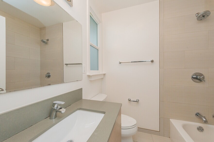 More Photos Of 184 Valley St, San Francisco Apartments For Sale