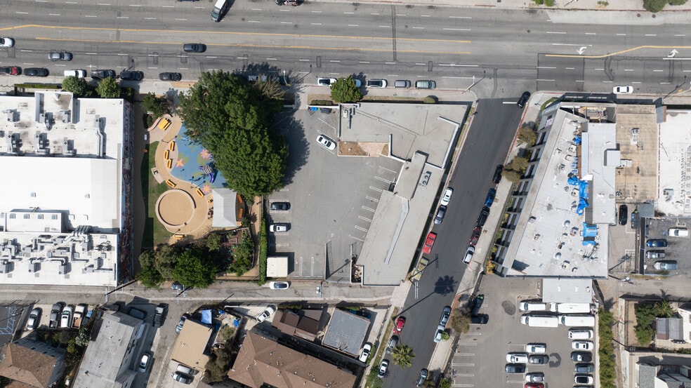 More Photos Of 1626 Beverly Blvd, Los Angeles Office For Sale