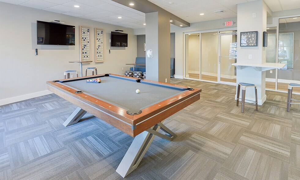 More Photos Of 3005 Chapel Ave, Cherry Hill Apartments For Sale