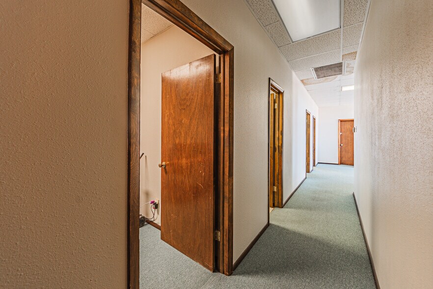 More Photos Of 134 W 7th St, Walsenburg Office Residential For Sale
