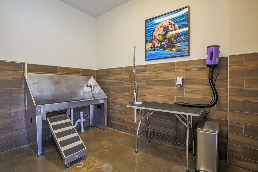 More Photos Of 3061 Godwin Blvd, Suffolk Apartments For Lease