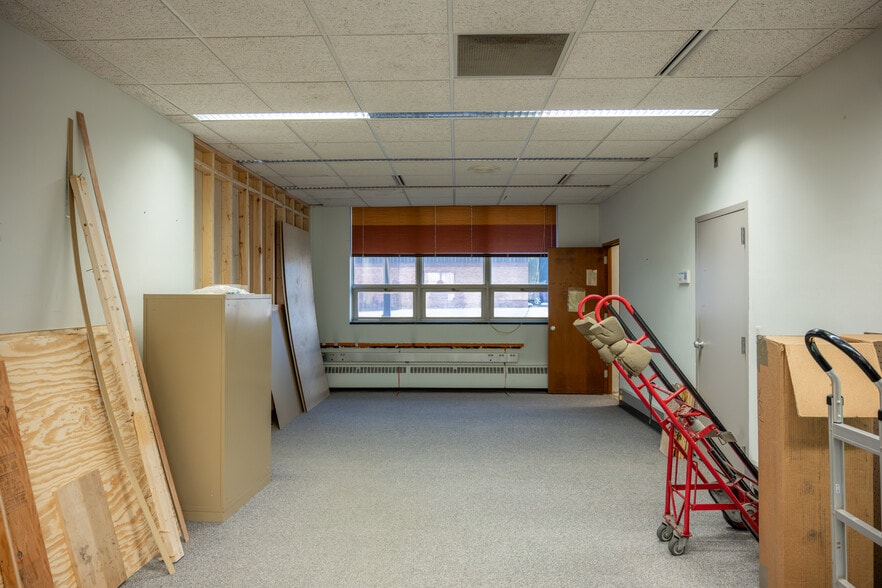 More Photos Of 129 E Bridge St, New Lisbon Bank For Sale