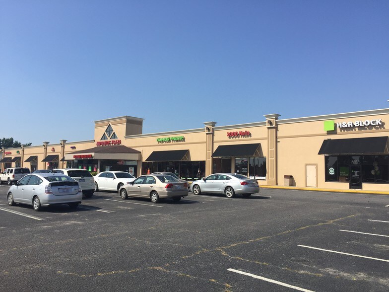More Photos Of 1600 W Howard Ave, Tarboro Unknown For Lease