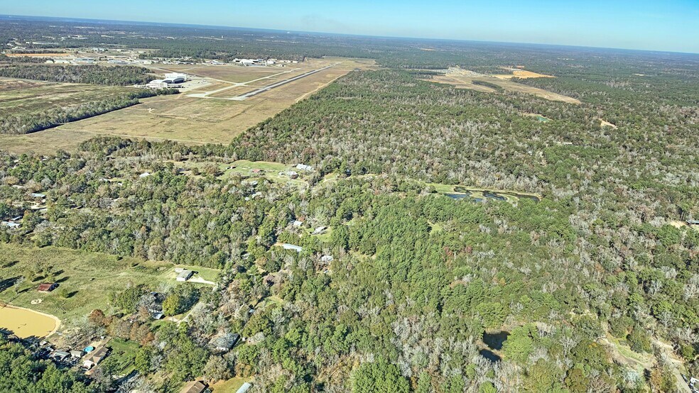 More Photos Of 0 Mockingbird Hill, Conroe Land For Sale