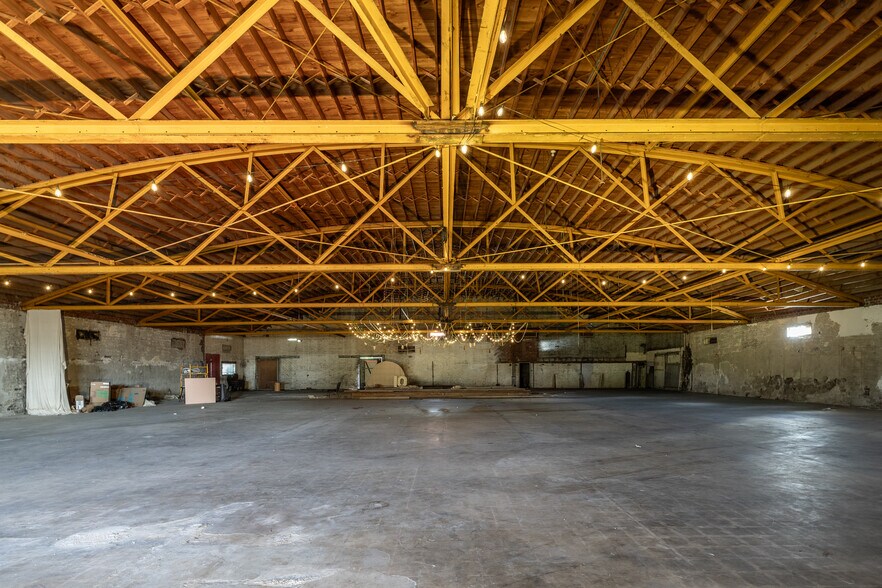 More Photos Of , Jacksonville Unknown For Sale