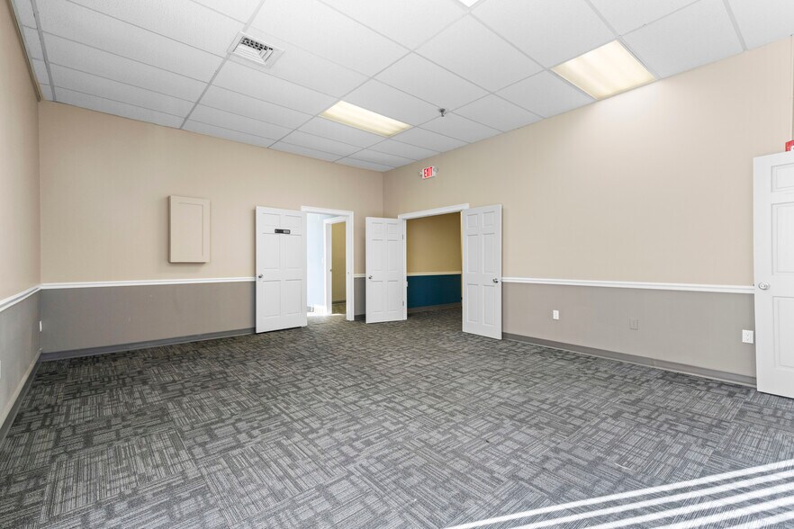 More Photos Of 200 Main St, Pawtucket Office For Lease