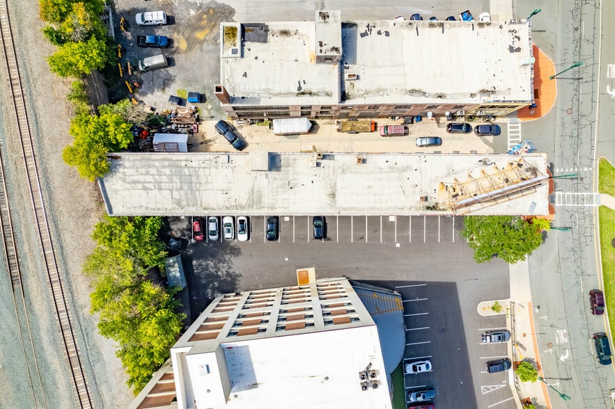 More Photos Of 180 Erie Blvd, Schenectady Office Residential For Sale