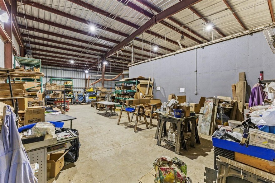 More Photos Of 11085 Baileyton Rd, Greeneville Manufacturing For Lease