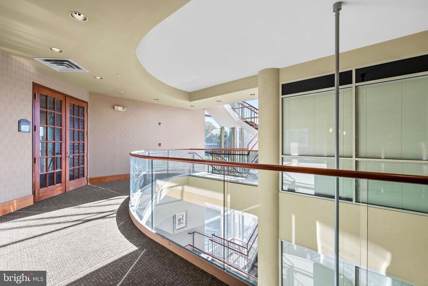 More Photos Of 8860 Columbia 100 Pkwy, Columbia Medical For Sale