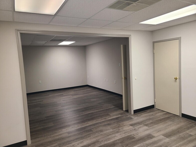 More Photos Of 105 Manheim Ave, Bridgeton Medical For Lease