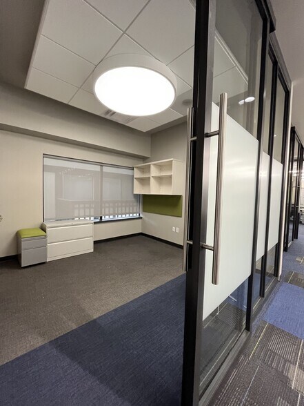 More Photos Of 7255 W 98th Ter, Overland Park Office For Sale