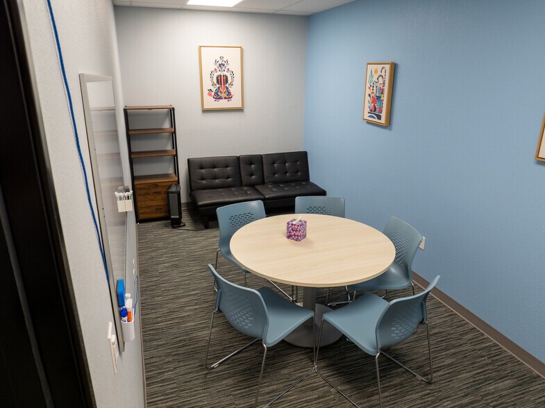 More Photos Of 4441 Bryant Irvin Rd N, Fort Worth Medical For Sale