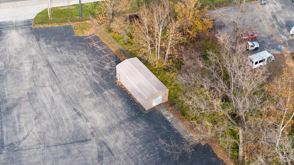 More Photos Of 7014 Saint Charles Rock Rd, Saint Louis Land For Sale