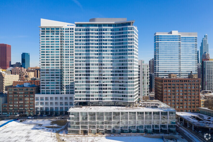 More Photos Of 720 S Wells St, Chicago Multifamily For Sale