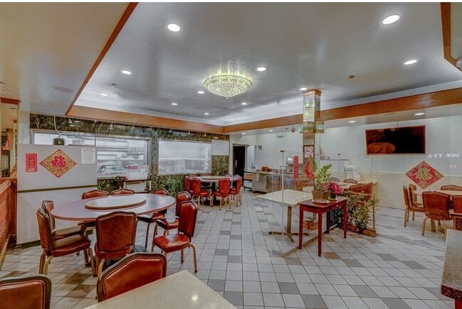 More Photos Of 606 Broadway, San Francisco Storefront Retail Residential For Sale