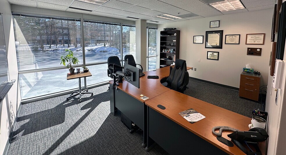 More Photos Of 4301 Dominion Blvd, Glen Allen Office For Lease