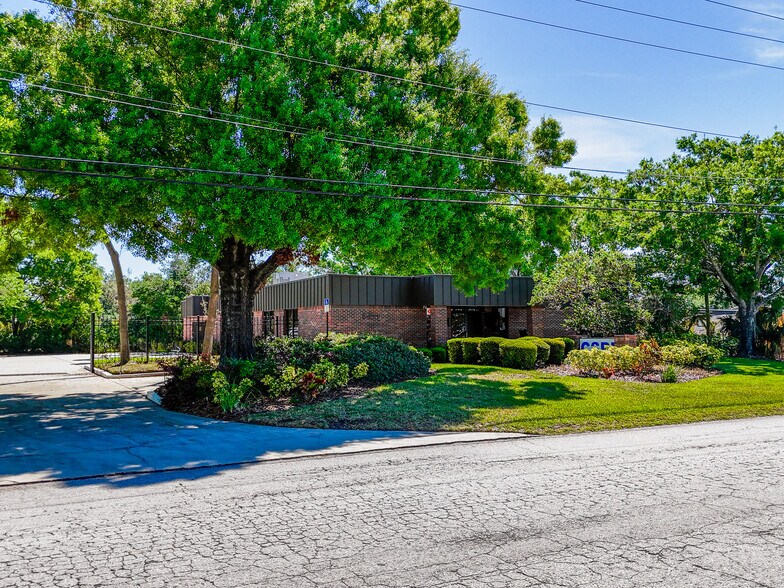 More Photos Of 5421 N 59th St, Tampa Office For Sale