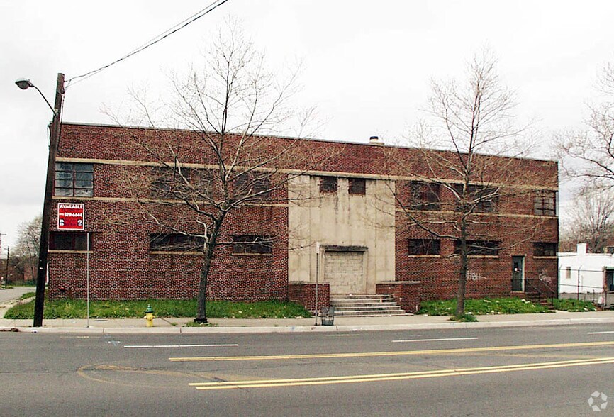 897901 Frelinghuysen Ave, Newark, NJ 07114 Warehouse For Sale