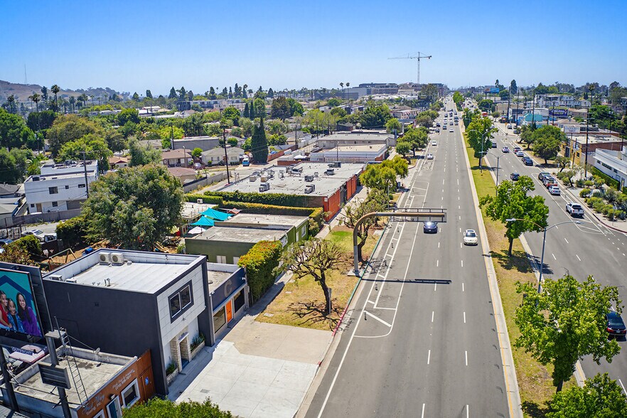More Photos Of 8560 Venice Blvd, Los Angeles Storefront Retail Office For Sale