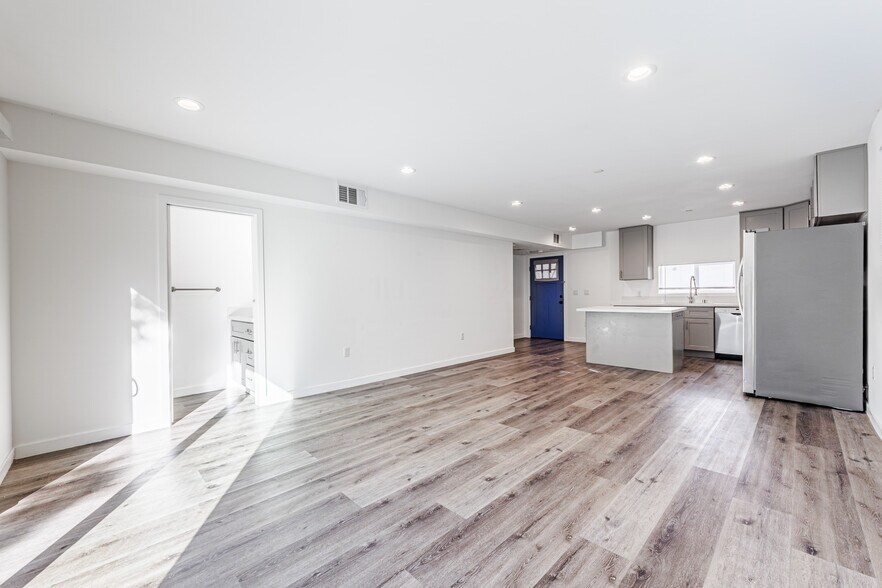More Photos Of 1119 N Berendo St, Los Angeles Apartments For Sale