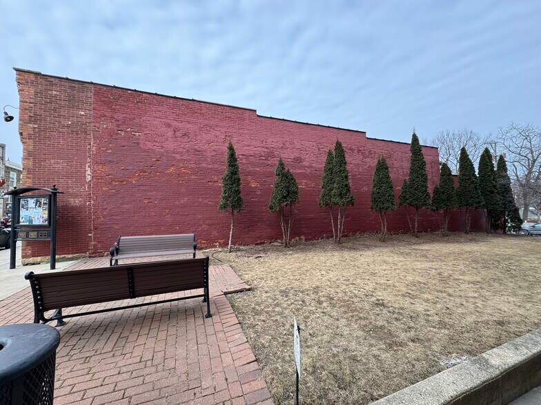 More Photos Of 145 High St, Mineral Point Storefront For Sale