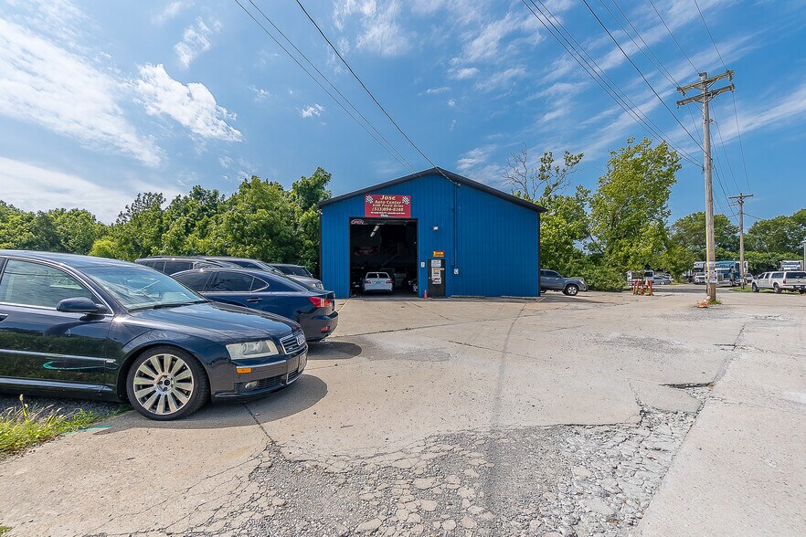 More Photos Of 3190 Profit Dr, Fairfield Warehouse For Lease