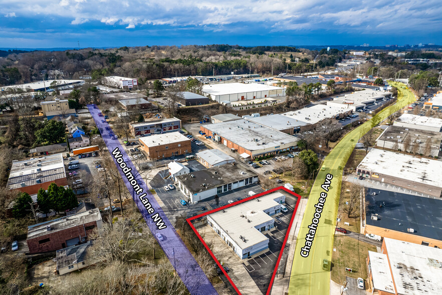 More Photos Of 1388 Chattahoochee Ave, Atlanta Light Distribution For Lease