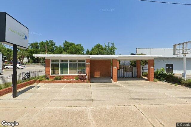 Primary Photo Of 2220 N Palafox St, Pensacola Medical For Sale