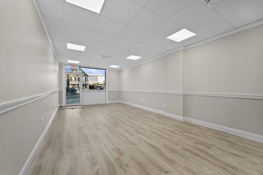 More Photos Of 324 Mount Pleasant Ave, Mamaroneck Storefront Retail Office For Lease