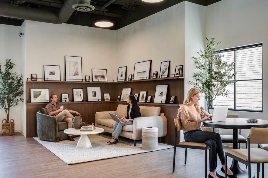 More Photos Of 191 N Orange St, Orange Coworking Space