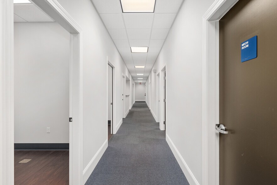 More Photos Of 1014 NW 57th St, Gainesville Medical For Lease