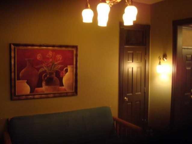 More Photos Of 2242 S Kinnickinnic Ave, Milwaukee Storefront Retail Residential For Lease