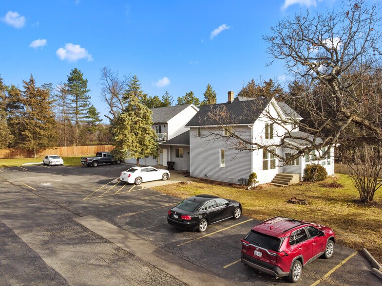 More Photos Of 39918 93rd St, Genoa City General Retail For Sale