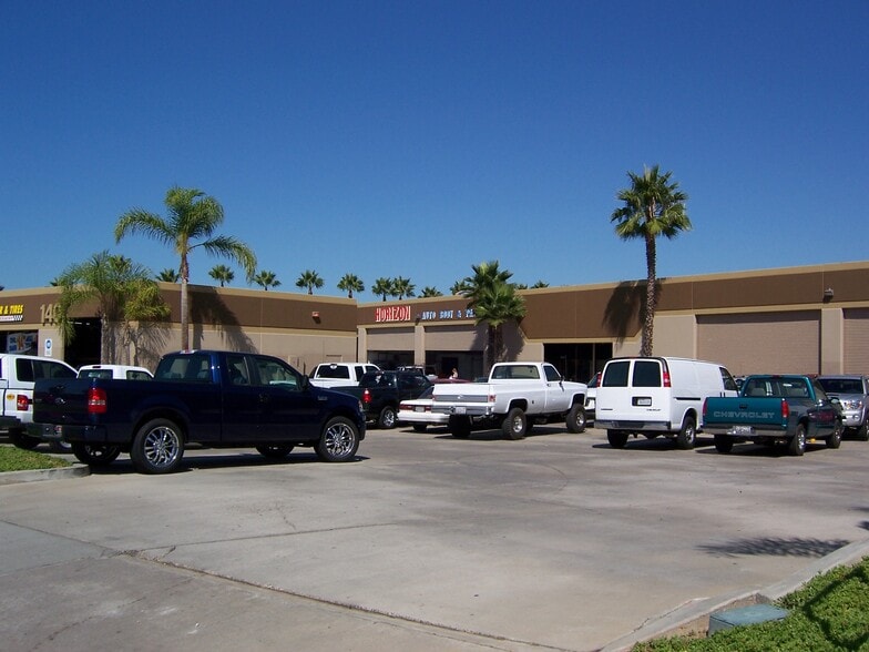 More Photos Of 210 W Bradley Ave, El Cajon Service For Lease