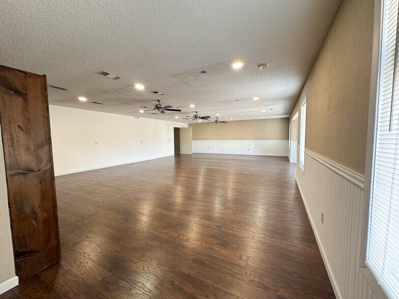 More Photos Of 2210 E Highway 190, Copperas Cove Freestanding For Sale