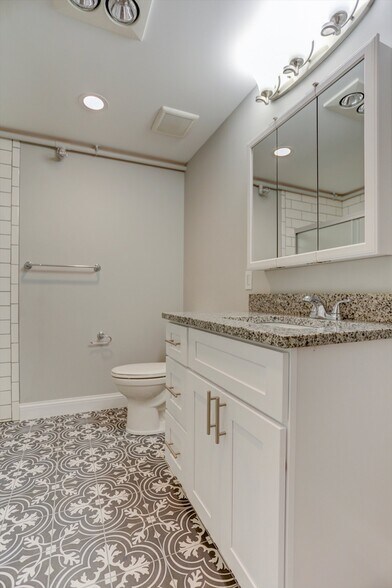 More Photos Of 218 W Main St, Urbana Office For Sale