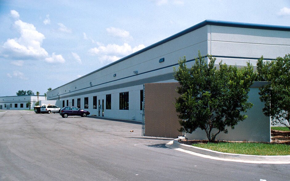 More Photos Of 8201 Cypress Plaza Dr, Jacksonville Office For Sale