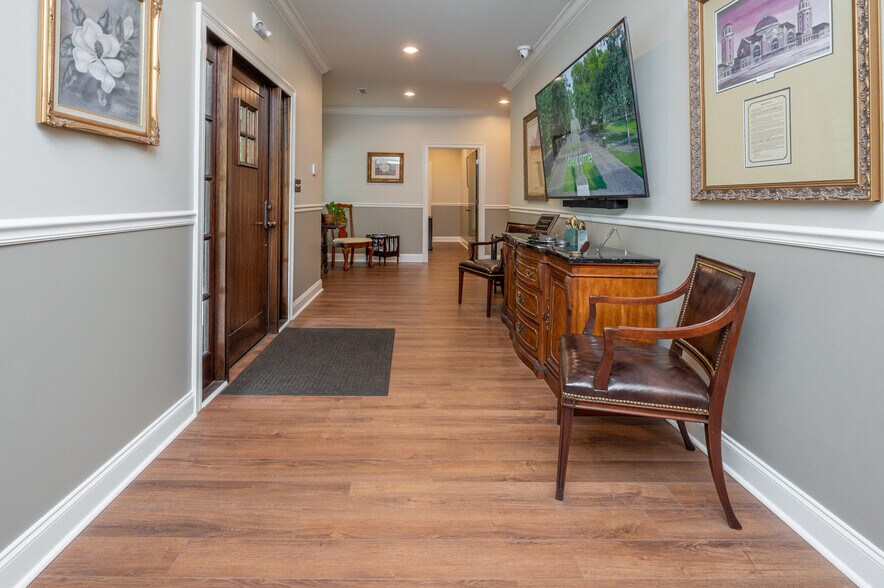 More Photos Of 2201 Providence Park, Birmingham Office For Sale