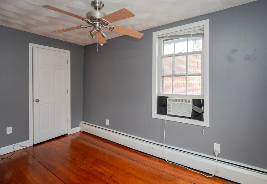 More Photos Of , Newport Multifamily For Sale