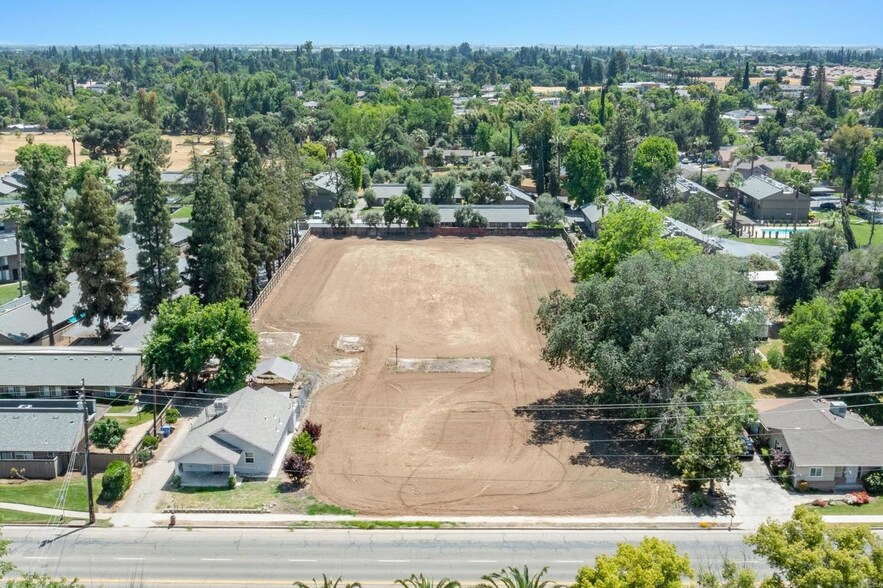 More Photos Of 5458 E Tulare St, Fresno Land For Sale