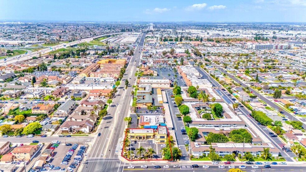 More Photos Of 8471 Garden Grove Blvd, Garden Grove Medical For Sale