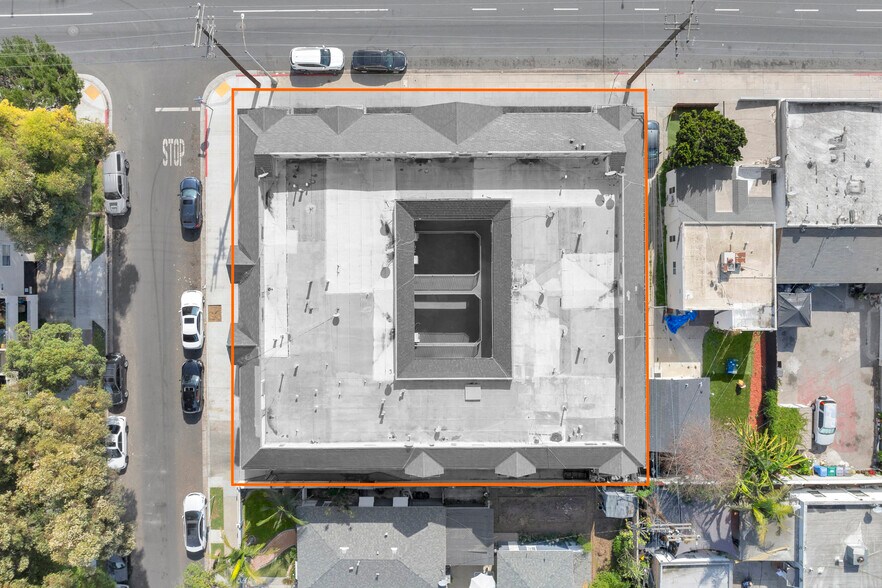 More Photos Of 1075 E South St, Long Beach Apartments For Sale