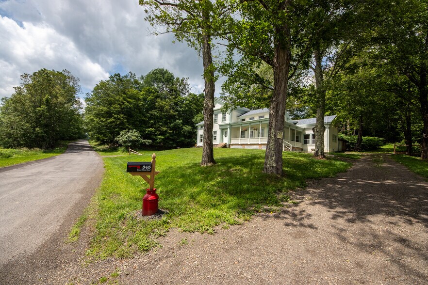 More Photos Of 345 Dorr Edson Rd, Oneonta Apartments For Sale