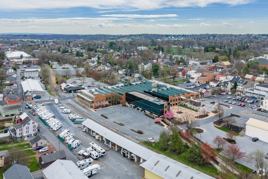 More Photos Of 26 N Cedar St, Lititz Medical For Sale