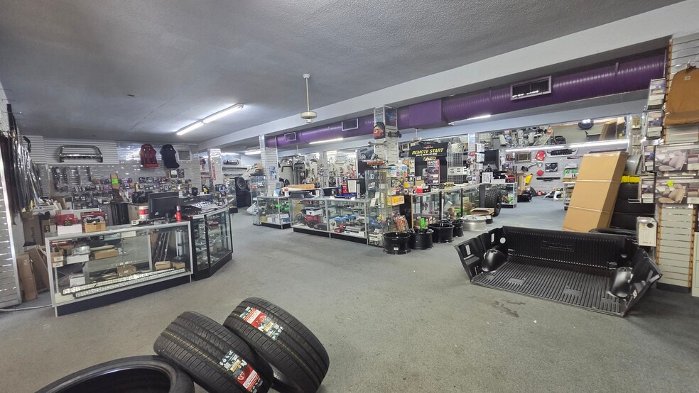 More Photos Of 309 US Highway 46, Little Ferry General Retail For Sale