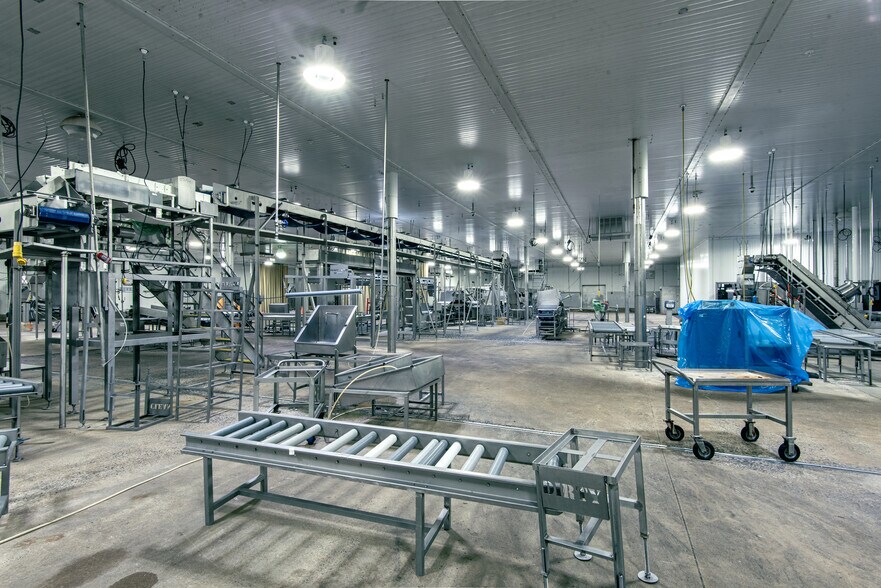 More Photos Of 6 Downing Dr, Phenix City Food Processing For Sale